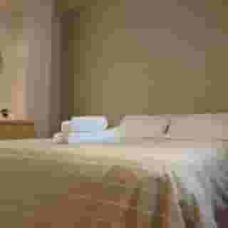 The Moon and Sixpence, 2 of 5