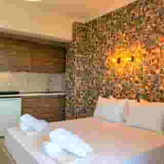 Sunday Resort, 5 of 5