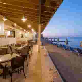 Rossis Beach Hotel, 5 of 5