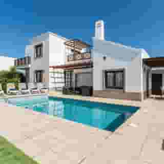 Villas Camelot Holiday Homes by LIVVO, 1 of 5