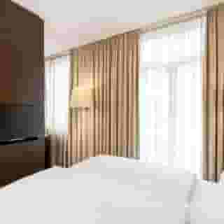 NH Dusseldorf Konigsallee, 2 of 5