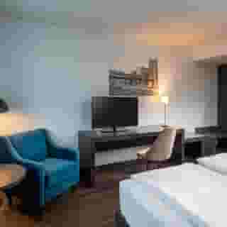 City Hotel Berlin East, 2 of 5