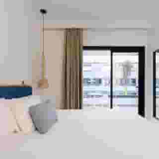 Esmeralda Cotillo Homes by LIVVO, 4 of 5