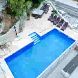 Villa Babilon, 2 of 5