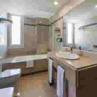 Hesperia Cordoba, 1 of 5