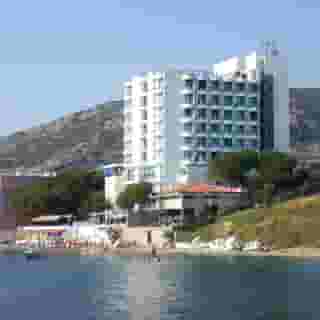 Grand Ozcelik, 1 of 5