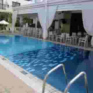 Senator Hotel Apartments, 2 of 5