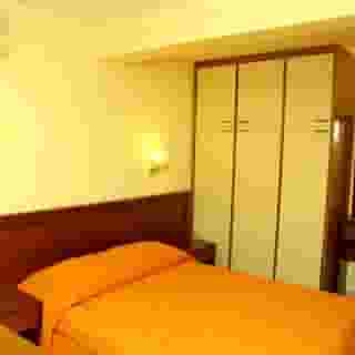 Hotel Elysee, 3 of 5