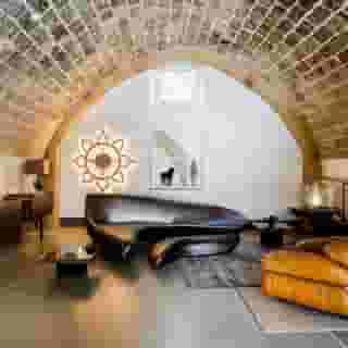 Palazzo de Noha, 2 of 5