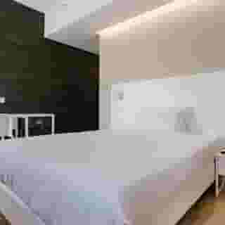 Boston Hotel, 3 of 5