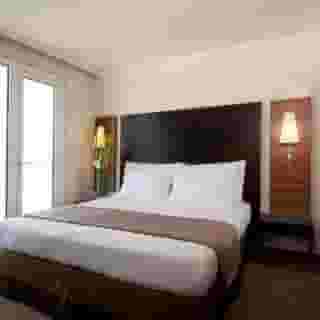 Crowne Plaza Tel Aviv, 2 of 5
