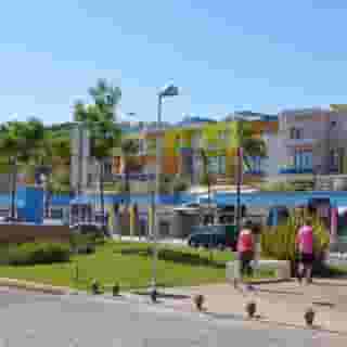 Cheerfulway Oura Village, 2 of 5