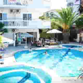 White Palace, 5 of 5