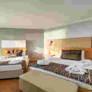 Maira Deluxe Resort, 6 of 6