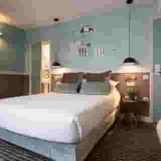 Trois Poussins, 3 of 5