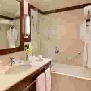 Starhotels Excelsior, 4 of 5