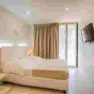 Hotel Ferretti Beach, 2 of 5