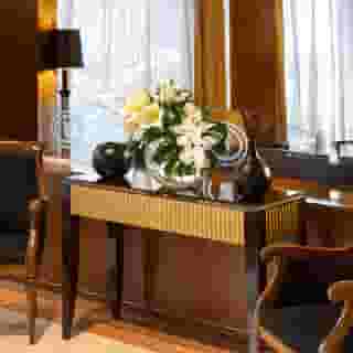 Warwick Brussels, 2 of 5