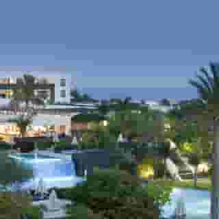 Costa Calero, 3 of 5