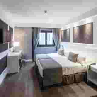 Catalonia Magdalenes, 2 of 5