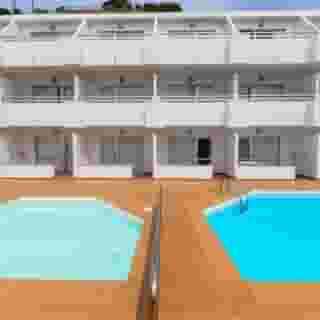 LIVVO Puerto Bello Apartments, 1 of 5