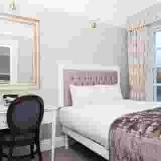 Staunton's on the Green, 5 of 5