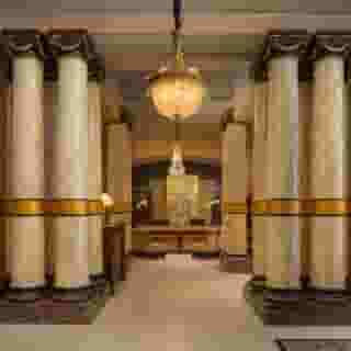 Hotel des Indes, Leading Hotels of the World, 4 of 5