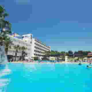 Azuline Hotel Bergantin, 2 of 5