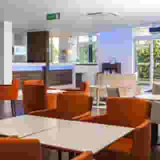 Holiday Inn Express London - Vauxhall Nine Elms, 1 of 5