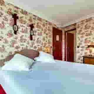 Maison Eugenie, 4 of 5