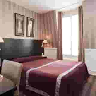 Etoile Trocadero, 3 of 5