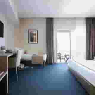 Waterfront Hotel, 3 of 5