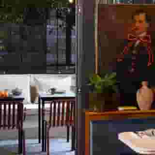 La Conversation, 2 of 5