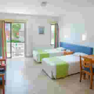 Paloma Apartments, 4 of 5