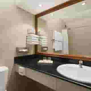 Ramada By Wyndham Bahrain, 5 of 5