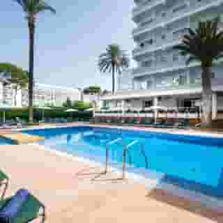 THB Niagara Hotel, 1 of 5