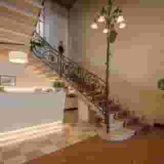 Excelsior Splendide, 3 of 5