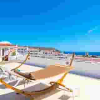 Club Tenerife, 3 of 5