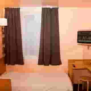 Comte De Nice, 4 of 5