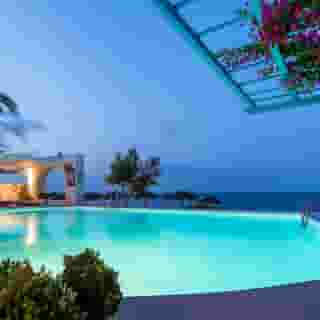 Sigalas Hotel, 4 of 5