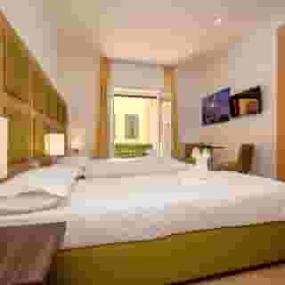 Vatican Relais Rome, 4 of 5