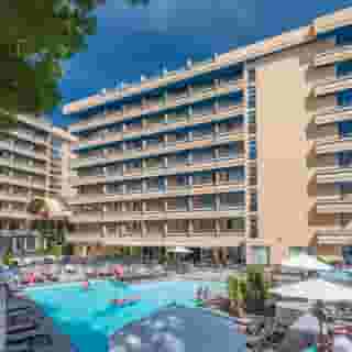 4R Playa Park, 1 of 5