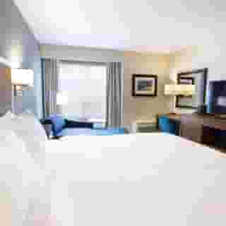 Hampton Inn by Hilton Vancouver Airport, 2 of 5