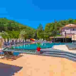 Hotel Pine Valley, 2 of 5