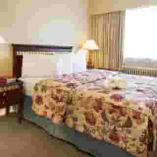 The Rosellen Suites At Stanley Park, 1 of 5