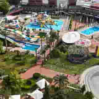 Club Aqua Plaza, 2 of 5