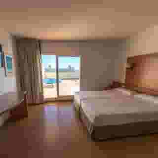 Gran Hotel Del Coto, 2 of 5