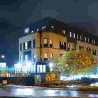 Swuite Galway, 1 of 5