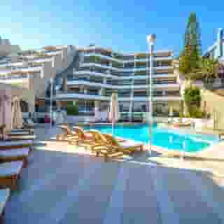 Macaris Suites and Spa, 2 of 5