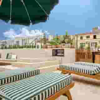 Browns Avenue Hotel, 3 of 5